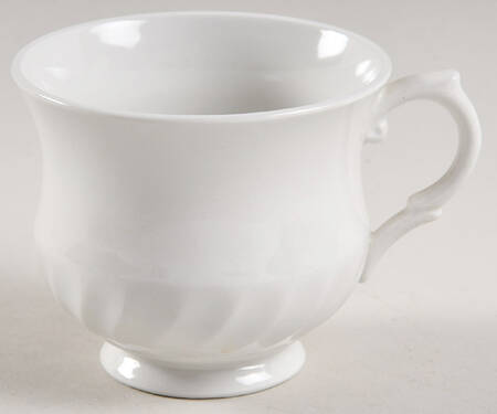 KNT21 Footed Cup