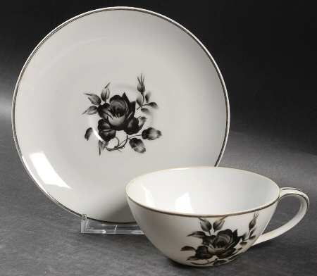 5783 Flat Cup & Saucer Set