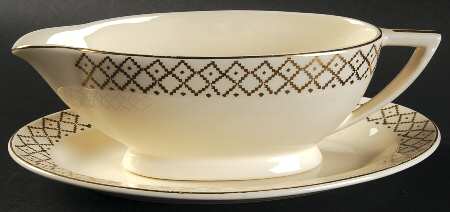 KNO256 Gravy Boat & Underplate/Relish