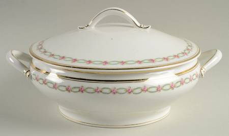 KPM112 Round Covered Vegetable