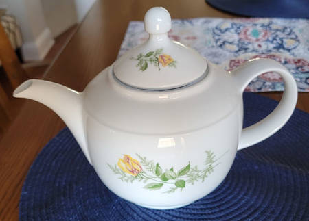 KHL20 Teapot & Lid