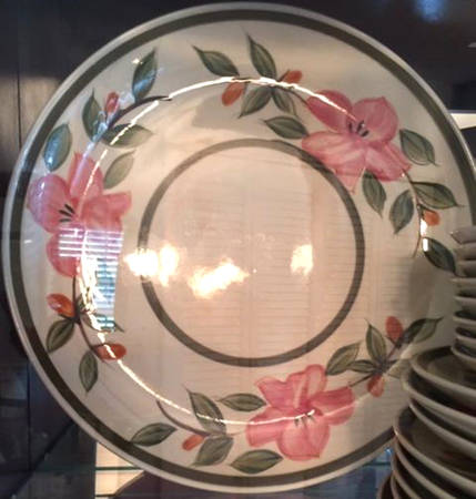 Provincial Camellia 12" Chop Plate (Round Platter)