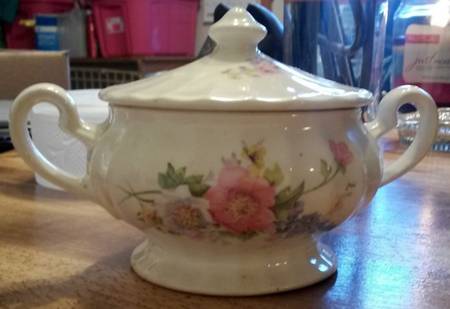 KNO596 Sugar Bowl & Lid