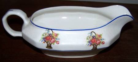 KNO602 Gravy Boat