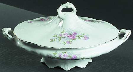 KTK72 Oval Covered Vegetable