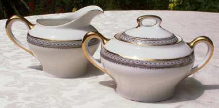 4639 Sugar Bowl & Lid