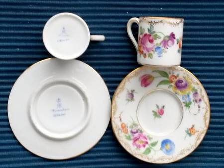 KLE28 Flat Demitasse Cup & Saucer Set