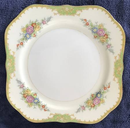 KIK51 Square Salad Plate