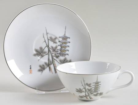 KUT160 Flat Cup & Saucer Set