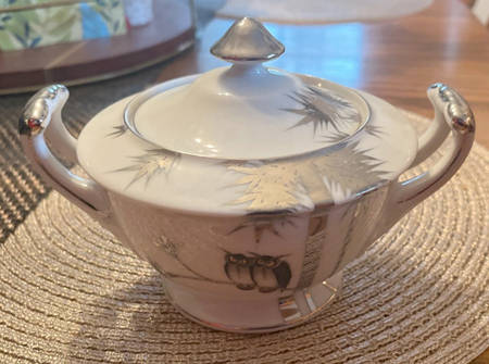 KUT177 Sugar Bowl & Lid