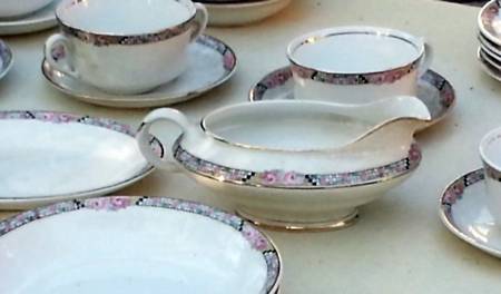 KTK103 Gravy Boat