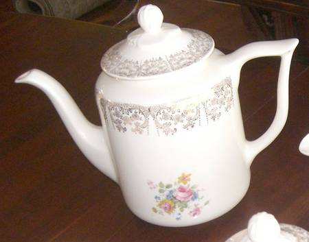 KNO825 Coffee Pot & Lid