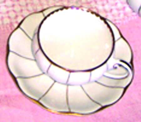 538 Flat Cup & Saucer Set