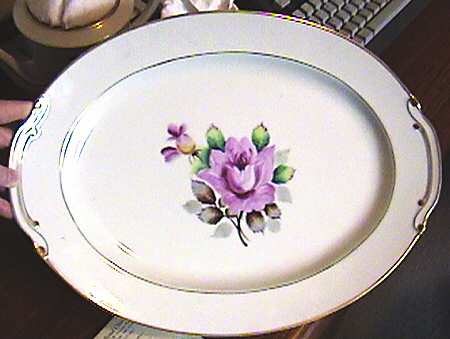 KUT185 12" Oval Serving Platter