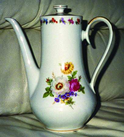1070 Coffee Pot & Lid