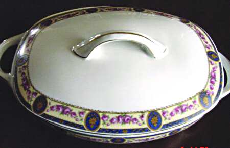 Patra Oval Covered Vegetable