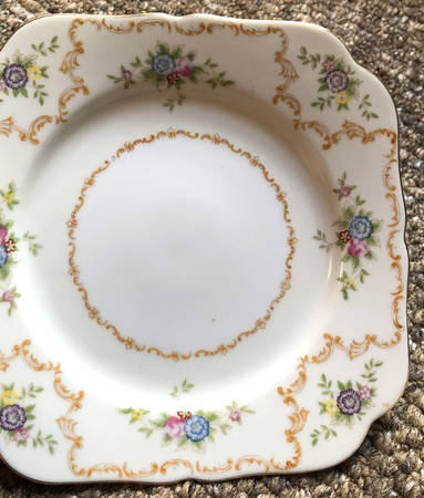 KON117 Square Salad Plate