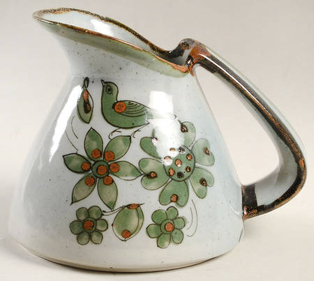 El Palomar Green 28 Oz Pitcher