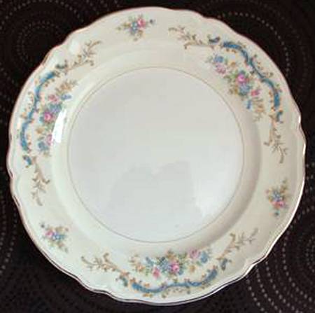 KNO883 Dinner Plate