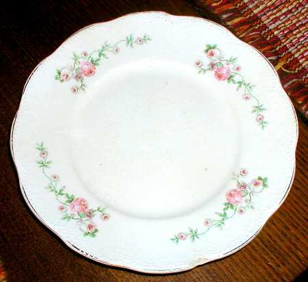 2210 Dinner Plate
