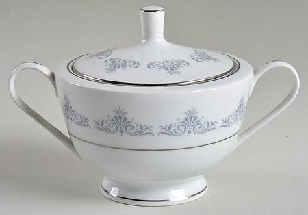 Arcadia Sugar Bowl & Lid