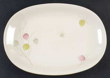 104 10" Oval Serving Platter