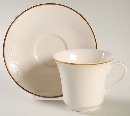 Royal Lace Flat Cup & Saucer Set