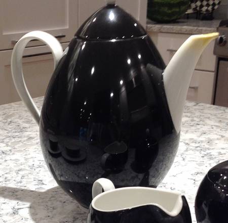 447 Teapot & Lid
