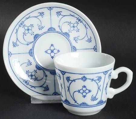Blau Saks Flat Cup & Saucer Set