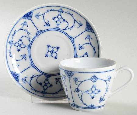 Blau Saks Flat Cup & Saucer Set
