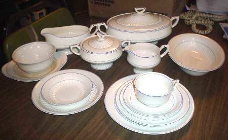 KTK154 Round Covered Vegetable