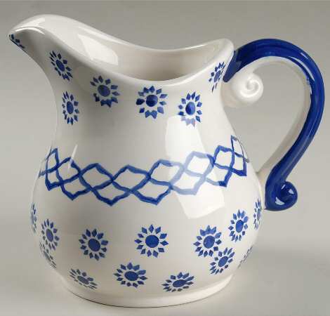 Trellis Pitcher
