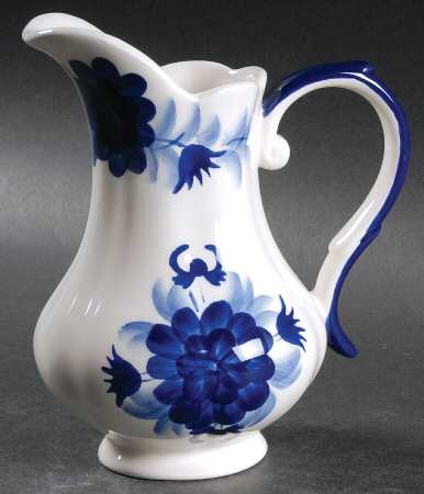 Flower 10 Oz Pitcher