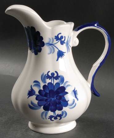 Flower 40 Oz Pitcher