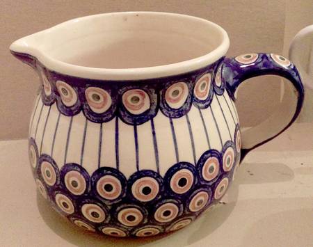 Circle Gravy Boat