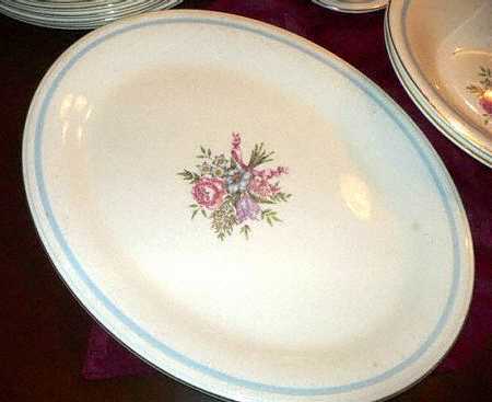 KNO998 15" Oval Serving Platter