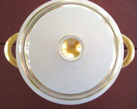 0406 Round Covered Vegetable