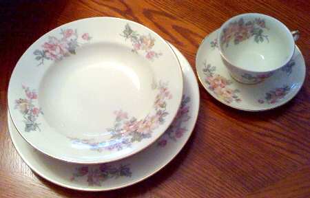 KPM234 Rim Soup Bowl
