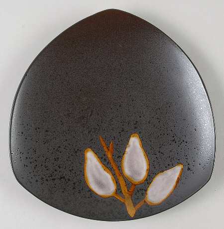 KFH6 Triangular Salad Plate