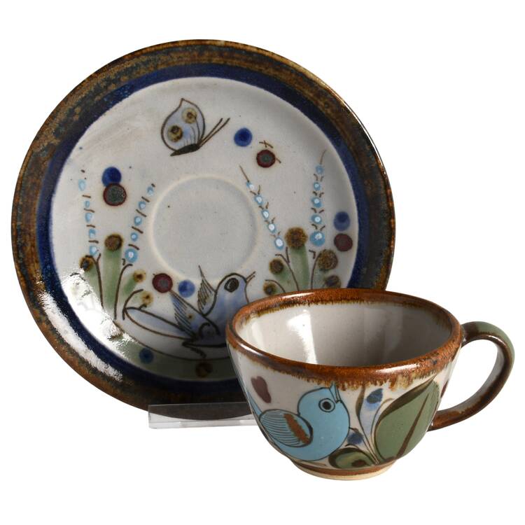 KE13 Flat Cup & Saucer Set