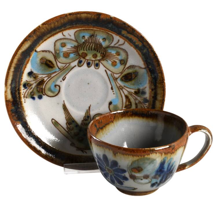 KE13 Flat Cup & Saucer Set