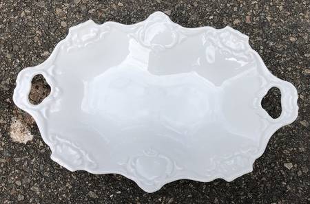 KAI68 12" Oval Vegetable Bowl