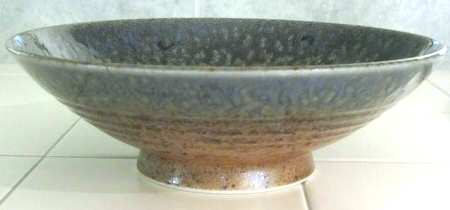 KFH10 9" Round Vegetable Bowl