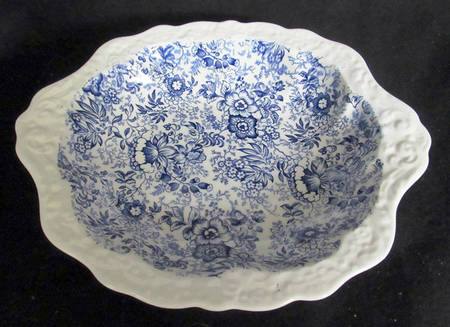 KNT48 12" Oval Vegetable Bowl