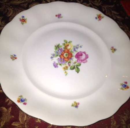 KOE41 Dinner Plate