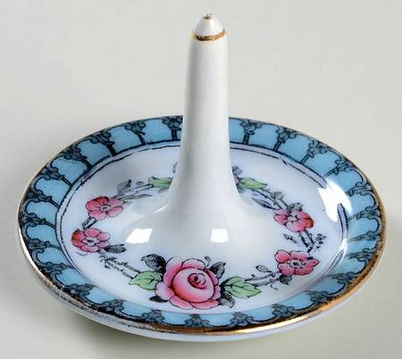 6381 Ring Holder
