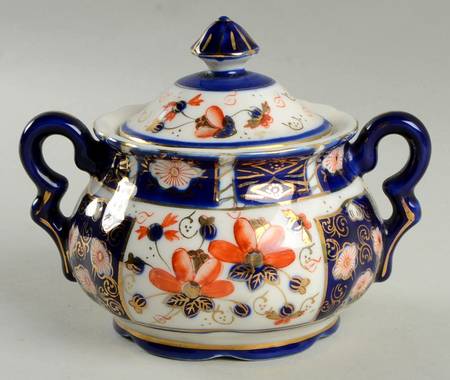 KON133 Sugar Bowl & Lid