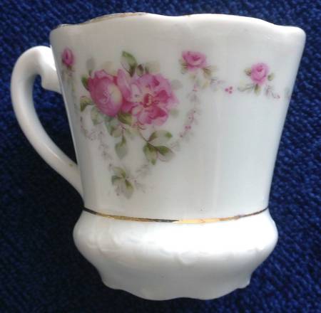 KPM291 Footed Cup