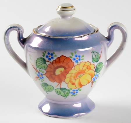 KON136 Sugar Bowl & Lid