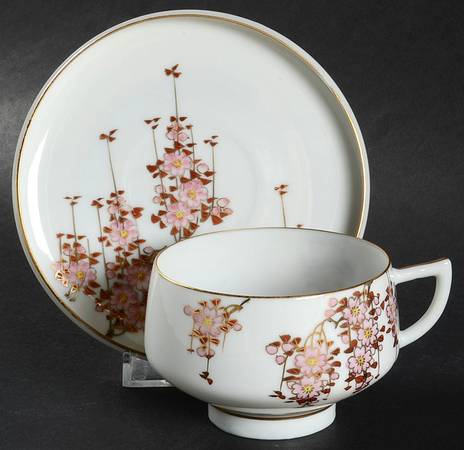 KSH23 Footed Cup & Saucer Set